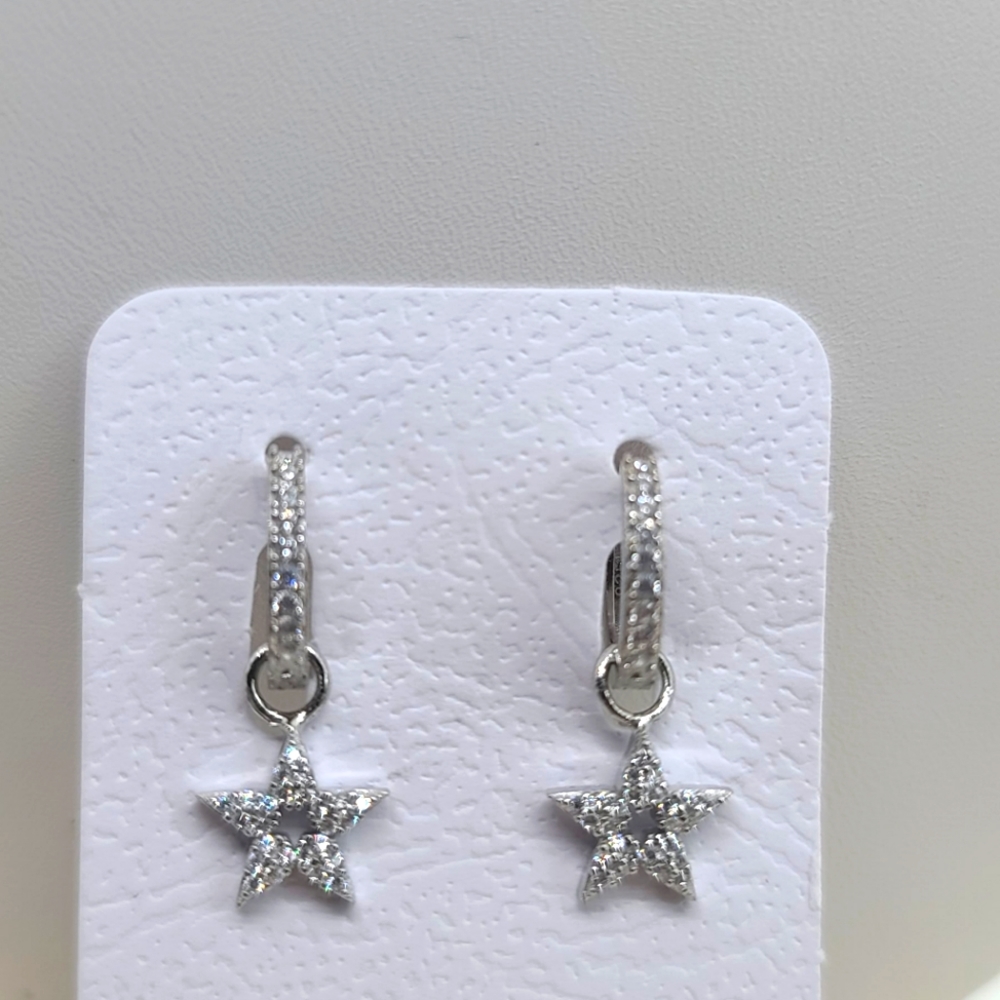 925 Sterling Silver Star Design Earrings - Picture 5 of 5